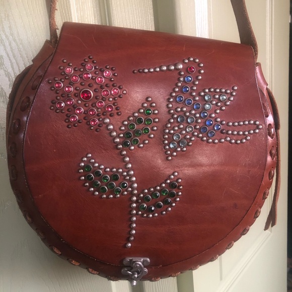 Leather stud and crystal shoulder bag - Picture 2 of 8